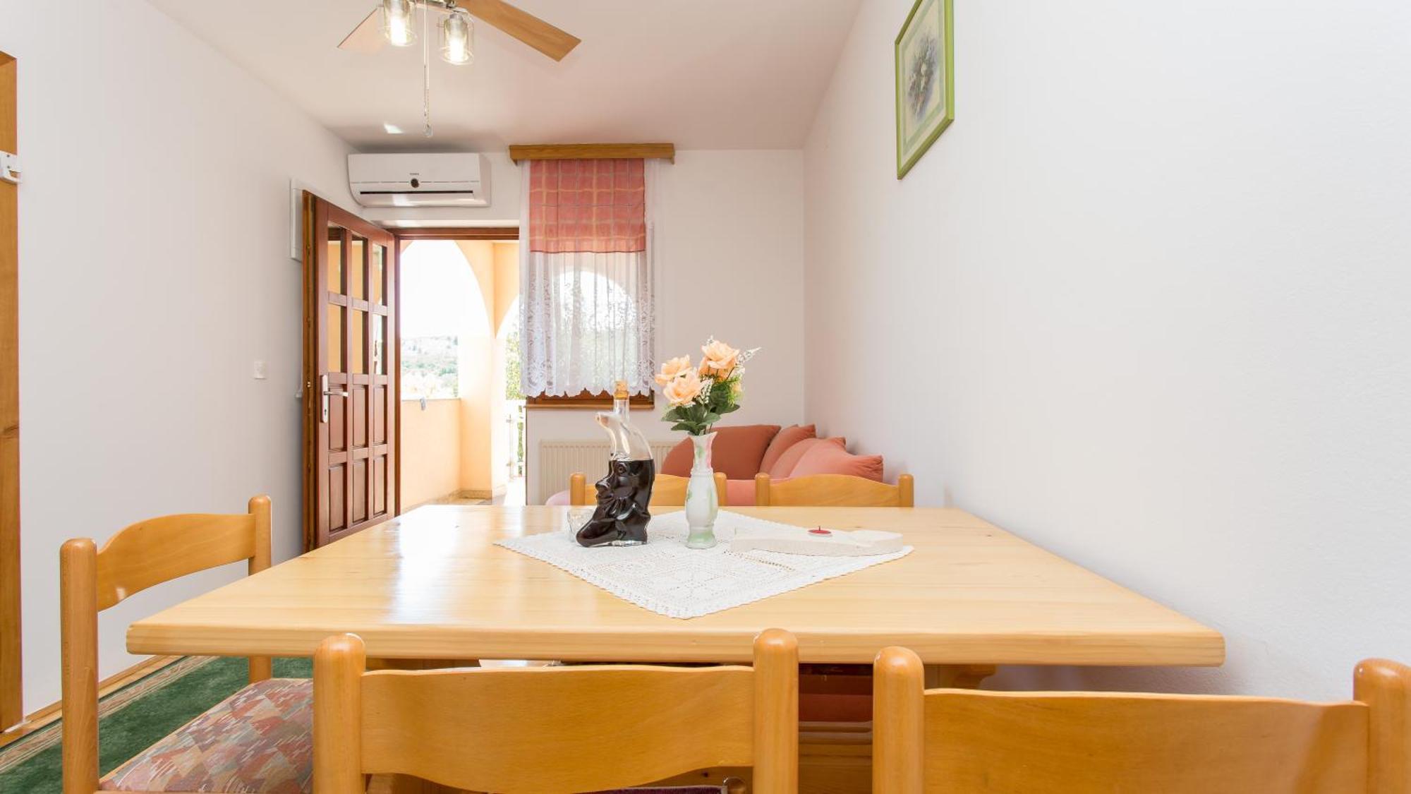 Apartment Branko Šilo Quarto foto
